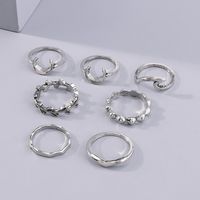 Fashion Simple Metallic Crescent Leaves Knuckle Zinc Alloy Ring Set main image 2