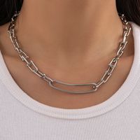 Fashion Punk Geometric Metal Stitching Clavicle Chain Hip Hop Hollow U-shaped Buckle Iron Necklace main image 1