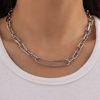 Fashion Punk Geometric Metal Stitching Clavicle Chain Hip Hop Hollow U-shaped Buckle Iron Necklace sku image 1
