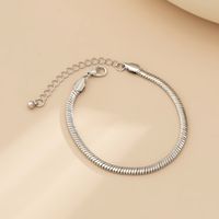 Fashion Collar Simple Geometric Choker Metal Copper Necklace Bracelet main image 4