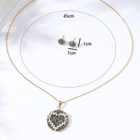 Simple Fashion 18k Gold Plated Heart Shape Copper Necklace Earrings Set main image 2