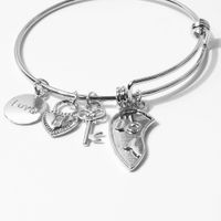 Fashion Ornament Simple And Adjustable Heart-shaped Valentine's Day Gift Lock Bracelet main image 4