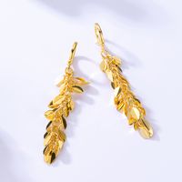 Mode Einfache Hip Hop Lange Quaste Blätter Gold-überzogene Kupfer Ohrringe main image 3