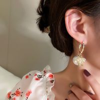 Fashion Bow Pearl Ear Buckle Diamond Alloy Ear Jewelry main image 5