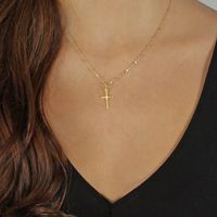 Collar De Aleación Chapado En Oro Con Cruz Geométrica Simple De Moda main image 1