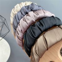 Fashion Folded Girl Wide-brimmed Fabric Hair Creative Solid Color Headband main image 3