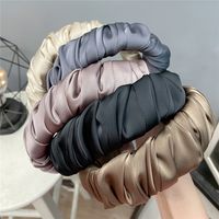 Fashion Folded Girl Wide-brimmed Fabric Hair Creative Solid Color Headband main image 4