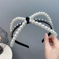 Oversized Bow-knot Pearl Hair Hoop Inlaid Diamonds main image 3