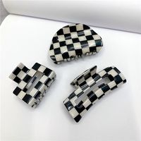 Fashion Black White Checkerboard Hairpin Large Grab Clip main image 3