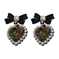 Retro Pearl Rhinestone Heart Bow Pendant Earrings main image 6