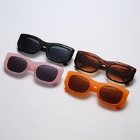 New Retro Rectangular Women's Wide-legged Multi-color Sunglasses main image 4