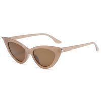 New Fashion Small Frame Cat Eye Sunglasses Female main image 5