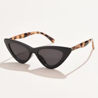 New Retro Triangle Cat Eye Sunglasses Female main image 5