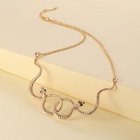 Fashion Simple Double Snake Pendant Necklace main image 4
