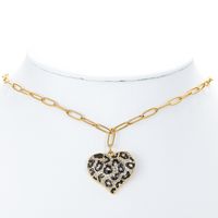 Collar De Leopardo Con Corazón De Nectarina Y Gota De Circón Con Microincrustaciones De Cobre Chapado En Oro De 18 Quilates main image 1