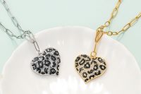 Copper 18k Gold-plated Micro-inlaid Zircon Drop Nectarine Heart Leopard Necklace main image 5