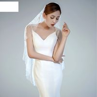 Fashion Simple Bride Veil Beaded Wedding Pearl Veil main image 3