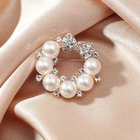 Fashion New Jewelry Popular Bow Pearl Brooch sku image 1