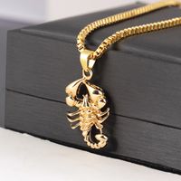 Fashion Ornament Gold Simple Alloy Scorpion Shaped Necklace main image 1