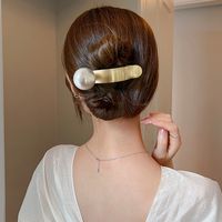Fashion Simple Pearl Metal Barrettes Back Head Duckbill Hairclip Shark Clip main image 4
