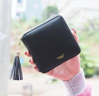 Quadratische Quaste Brieftasche Koreanische Version Einfache Bron Zierende Buchstaben Pu Leder Gefaltete Mini Kurze Damen Reiß Verschluss Brieftasche sku image 1