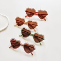 Fashion New Heart Shape Multicolor Frame Children Sunglasses main image 4