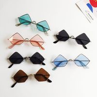 Retro Style Small Polygon Metal Frame Children Sunglasses main image 6