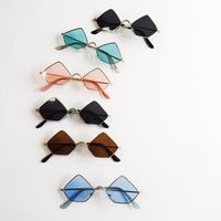 Retro Style Small Polygon Metal Frame Children Sunglasses main image 5