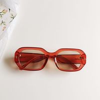 Fashion Geometric Uv400 Women's Sunglasses sku image 1