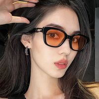 New Back-shaped Buckle Decoration  Small Square Frame Sunglasses main image 3