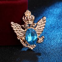 Simple New Style Eagle Crown Wings Shape Inlaid Diamond Alloy Brooch main image 4