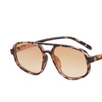 Retro Geometric Women's Sunglasses sku image 2