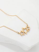 Fashion Stainless Steel 18k Gold Plating Star Shaped Pendant Three-dimensional Necklace main image 3