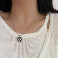 New Style Color Chessboard Plaid Heart Pendant Necklace Clavicle Chain main image 2