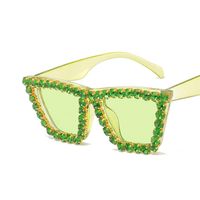 New Fashion Large Frame Inlaid Diamond Women's Sunglasses sku image 8