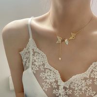 Wholesale Jewelry Fashion Butterfly Iron Artificial Pearls Gold Plated Inlaid Pearls Necklace main image 3