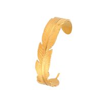 Simple Stainless Steel Plated 18k Golden Open-end Leaf Bracelet main image 4