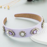 Women's Retro Wide-brimmed Imitation Pearl  Baroque Inlaid Diamond Zircon Headband main image 4