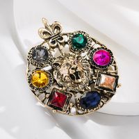 New Corsage Color Rhinestone Lion Head Shape Pin Suit Coat Accessories Wholesale Alloy Brooch main image 6