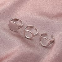 Koreanische Version Des Hohlen Fünfeckigen Geometrischen Dreiteiligen Rings Mode Legierung Sset Gelenk Ring Retro Mode Ring sku image 1