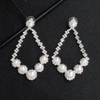 Fashion New Exaggerated Big-brand Trend Banquet Sexy Pearl Diamond Earrings sku image 2