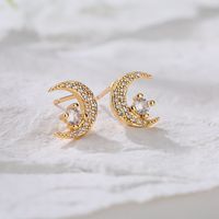 Fashion Plated 18k Gold Micro Inlaid Zircon Moon-shaped Copper Ear Stud Earrings main image 4