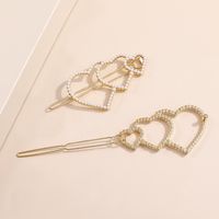 2022 New Fashion Elegant Pearl Inlaid Heart-shaped Bang Side Hairpin main image 3