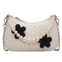 2022 New Summer Pearl Chain Small Shoulder Bag Fashion Pleated Flower Handbag sku image 2