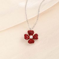 Fashion Simplicity Small Flower Shaped Pendant S925 Silver Necklace main image 1