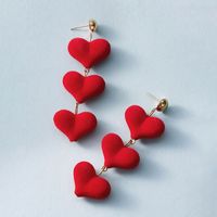 Fashion Autumn And Winter Flannel Heart Red Pendant Earrings main image 2