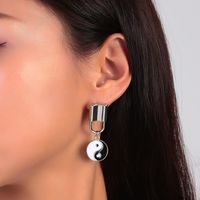 Ornament National Fashion Chinese Style Europe And America Cross Border Eight-diagram-shaped Appetizer Heart-shape Lock Earrings Earrings main image 1