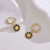 Retro Daisy Plating 304 Stainless Steel Resin Dripping Oil 14K Gold Plated Earrings main image 3