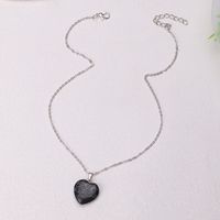 Simple Resin Stone Heart Pendent Necklace sku image 4