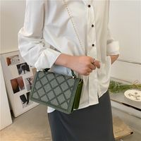 2022 Simple Retro Diamond Fashion Women's Portable Small Square Messenger Bag main image 4